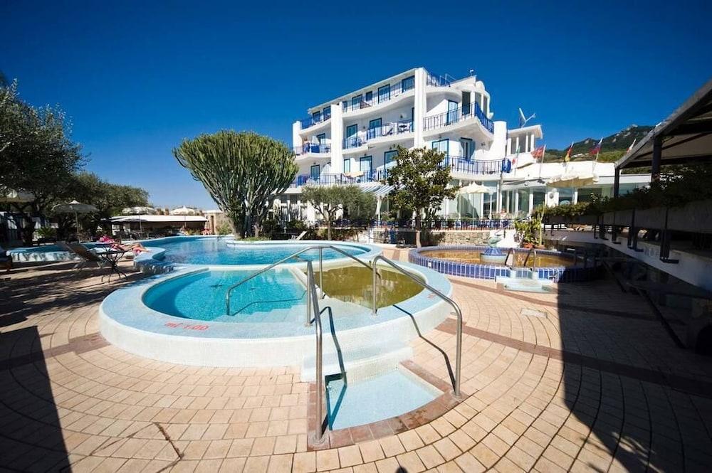 猎豹温泉美容酒店 Forio di Ischia 外观 照片